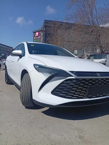 BYD Qin Plus 2025 — миниатюра 2