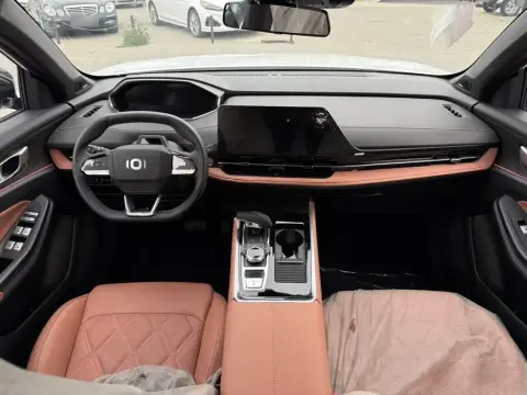 Changan Qiyuan Q05 2025 — миниатюра 8