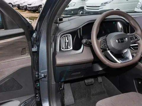 Geely Monjaro 2026 — миниатюра 9