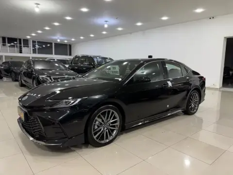 Toyota Camry 2026 — миниатюра 3