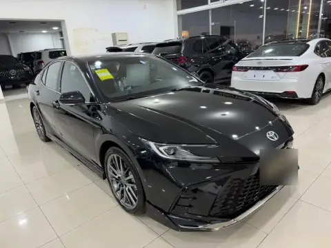 Toyota Camry 2026 — миниатюра 4