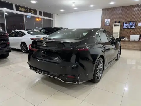 Toyota Camry 2026 — миниатюра 10