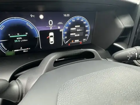 Toyota Camry 2026 — миниатюра 8
