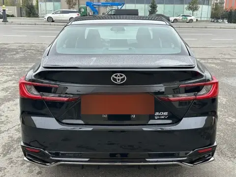Toyota Camry 2026 — миниатюра 10
