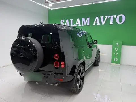 Land Rover Defender 2025 — миниатюра 6