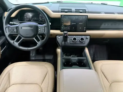 Land Rover Defender 2025 — миниатюра 9