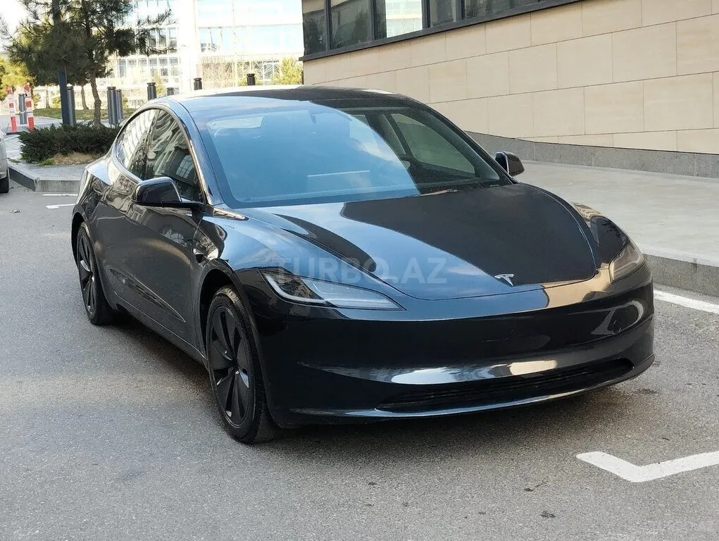 Tesla Model 3 2025 — фото 1 из 10