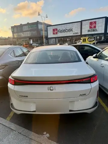 Changan Qiyuan A05 2025 — миниатюра 2