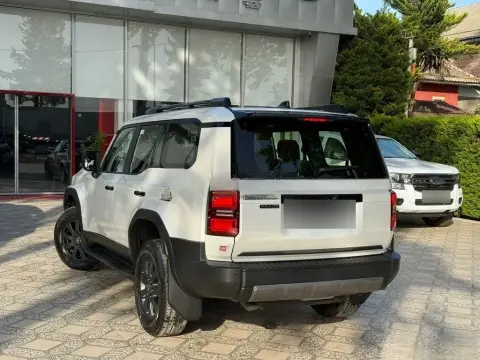 Toyota Land Cruiser Prado 2026 — миниатюра 7