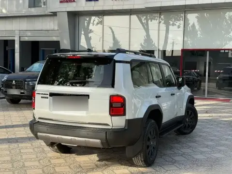 Toyota Land Cruiser Prado 2026 — миниатюра 8
