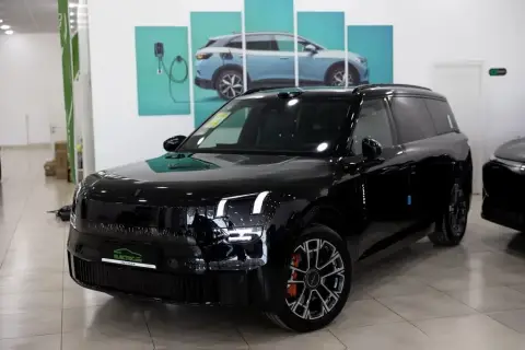Lynk & Co 900 2026 — миниатюра 1