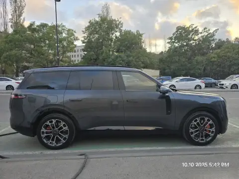 Lynk & Co 900 2025 — миниатюра 2