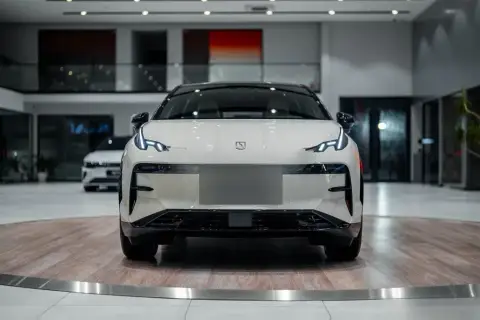 Zeekr X 2026 — миниатюра 2