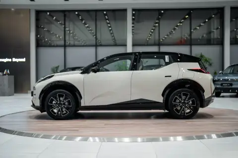 Zeekr X 2026 — миниатюра 8