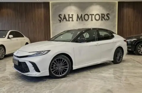 Toyota Camry 2026 — миниатюра 8
