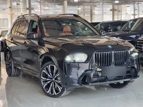 BMW X7 2026 — миниатюра 2