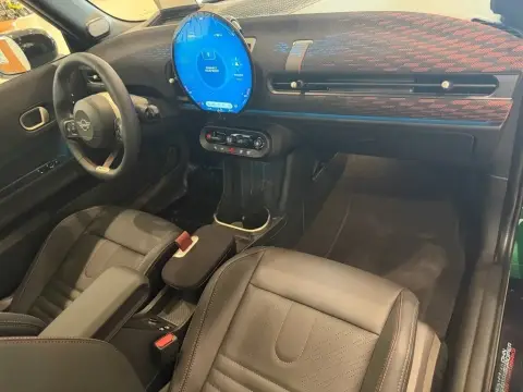 Mini Cooper S 2025 — миниатюра 8