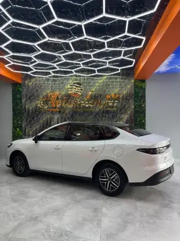BYD Seal 05 2025 — миниатюра 7