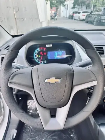 Chevrolet Cobalt 2026 — миниатюра 8