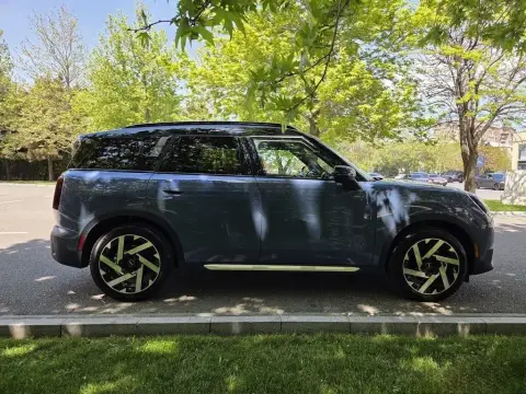 Mini Countryman 2025 — миниатюра 3