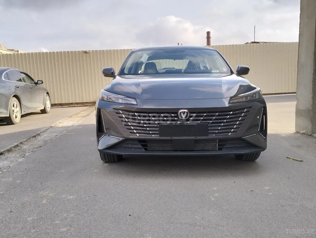 Changan Eado 2025 — фото 1 из 10
