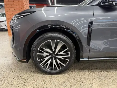 Changan Qiyuan Q07 2025 — миниатюра 8