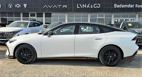 Changan Uni-V 2026 — миниатюра 3