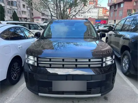 Hyundai Santa Fe 2025 — миниатюра 2