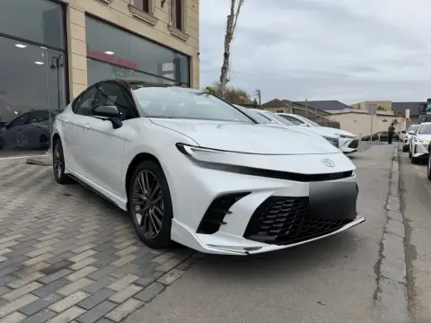 Toyota Camry 2026 — миниатюра 4