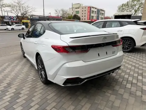 Toyota Camry 2026 — миниатюра 6