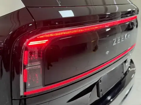 Zeekr 9X 2025 — миниатюра 8