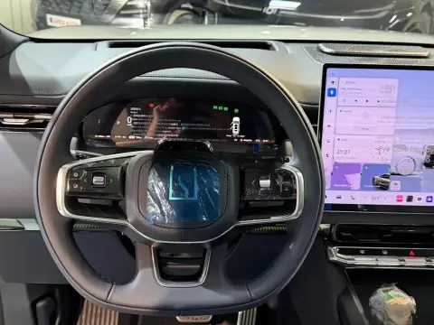 Zeekr 9X 2025 — миниатюра 8