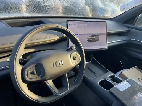 Changan Qiyuan Q07 2025 — миниатюра 2