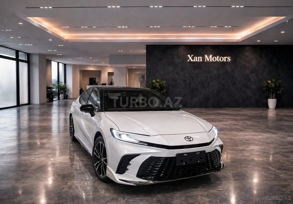 Toyota Camry 2026 — фото 1 из 10