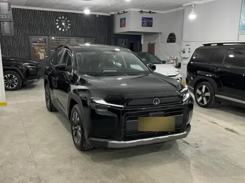 Toyota RAV4 2026 — миниатюра 2