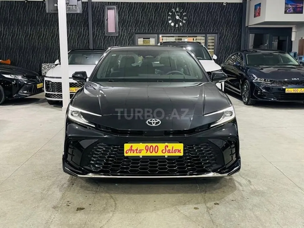 Toyota Camry 2026 — фото 1 из 10