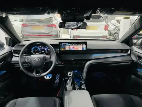Toyota Camry 2026 — миниатюра 8