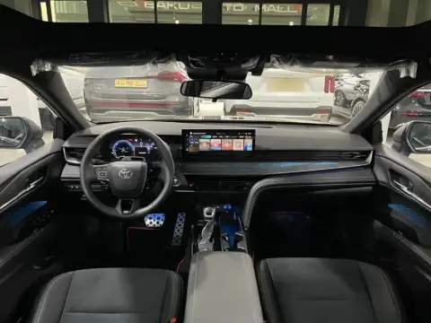 Toyota Camry 2026 — миниатюра 9