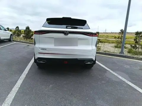 Changan Uni-Z 2025 — миниатюра 2