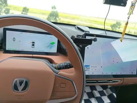 Changan Uni-Z 2025 — миниатюра 6