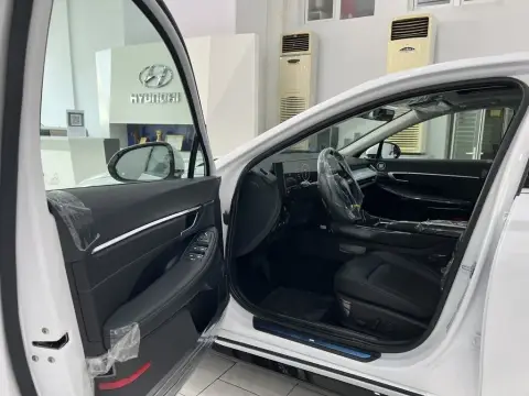 Hyundai Sonata 2026 — миниатюра 9
