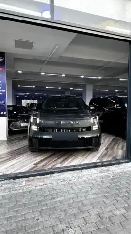 Lynk & Co 900 2026