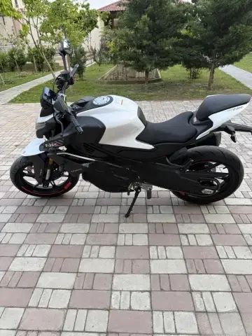 CFMOTO 450 NK 2025 — миниатюра 7
