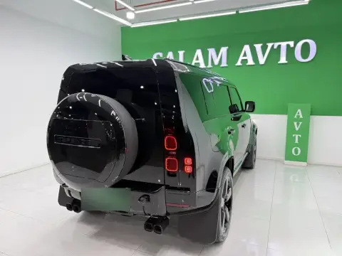 Land Rover Defender 2025 — миниатюра 4