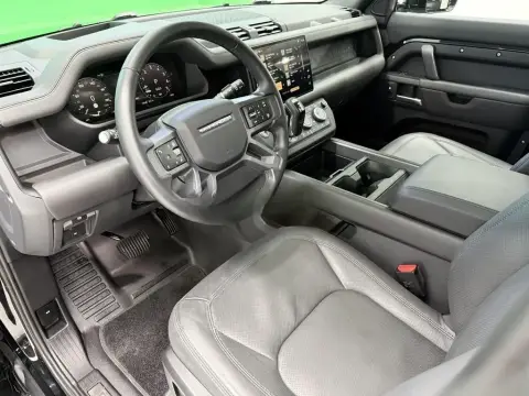 Land Rover Defender 2025 — миниатюра 8