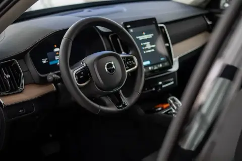 Volvo XC90 2026 — миниатюра 8