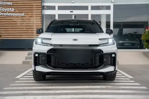 Toyota RAV4 2026 — миниатюра 2