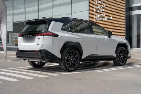 Toyota RAV4 2026 — миниатюра 10