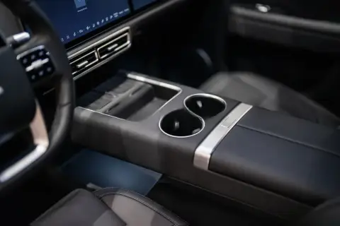 Li Auto L6 2025 — миниатюра 9