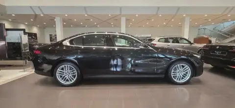 BMW 520 2025 — миниатюра 6